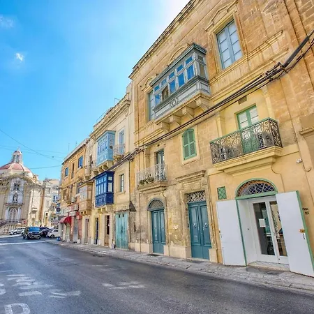 Stylish Townhouse With Balcony Next To Waterfront By 360 Estates Σπίτι διακοπών