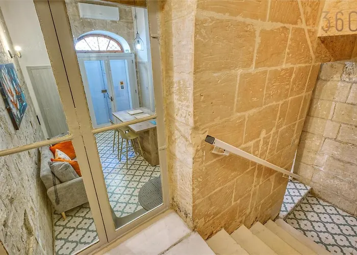 Casa vacanze Stylish Townhouse With Balcony Next To Waterfront By 360 Estates