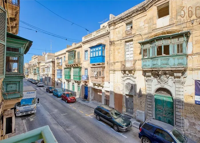 Casa vacanze Stylish Townhouse With Balcony Next To Waterfront By 360 Estates Senglea